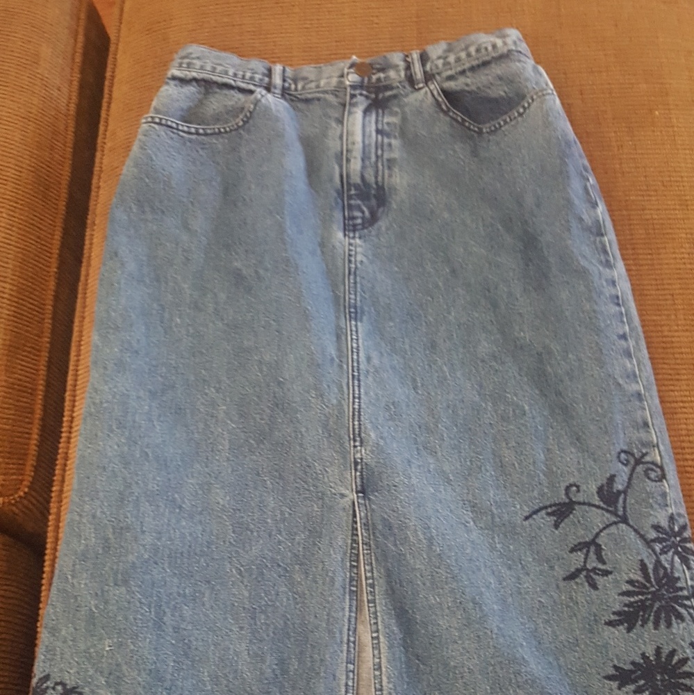Denim skirt, Eddie Bauer Size 8 Petite